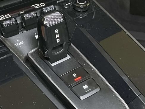 Certified 2023 Porsche 911 Carrera RWD image 27