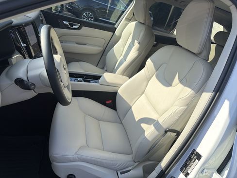 Certified 2024 Volvo XC60 B5 Plus w/ Protection Package Premier AWD/4WD image 16