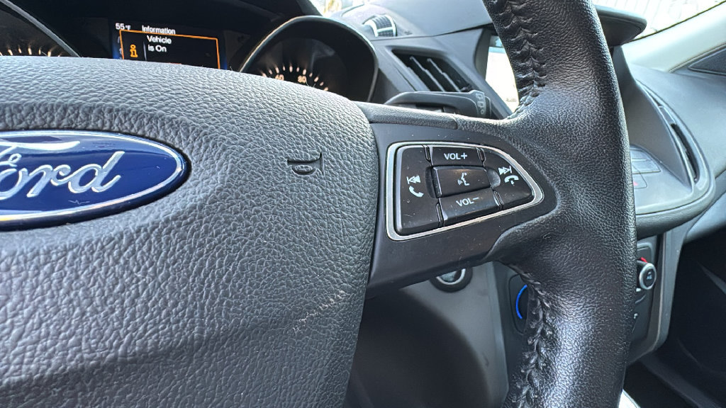 Used 2019 Ford Escape SEL AWD/4WD image 24