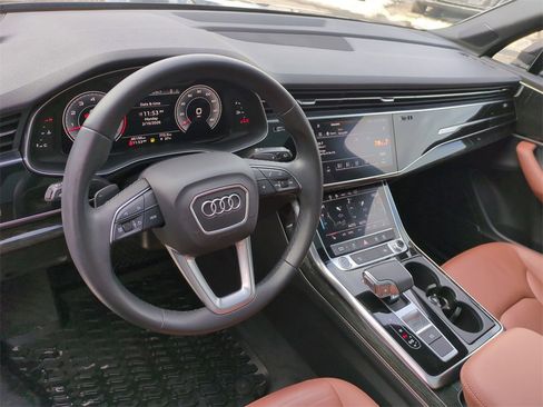 Used 2022 Audi Q7 3.0T Premium Plus image 15