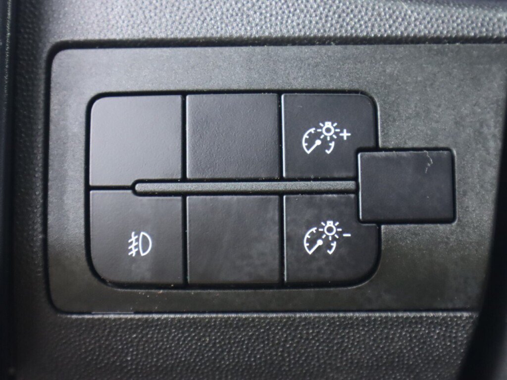 Used 2023 RAM ProMaster 2500 FWD image 10