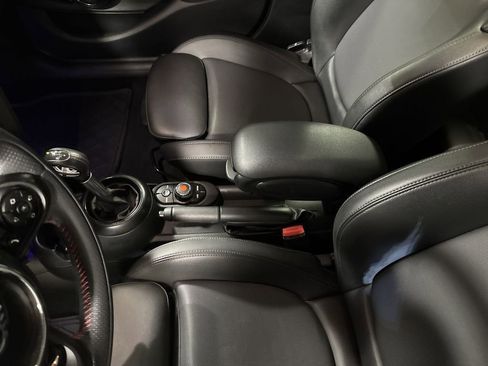 Used 2019 MINI Cooper S w/ Storage Package image 29