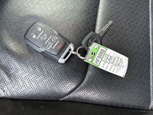 Used 2022 RAM 1500 Laramie image 29