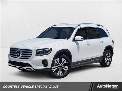 New 2025 Mercedes-Benz GLB 250