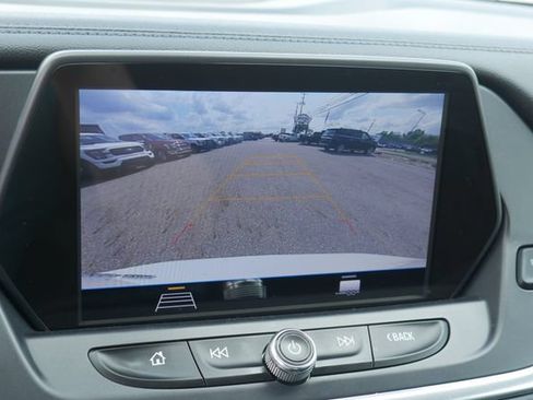 Used 2020 Chevrolet Blazer LT AWD/4WD image 3