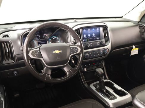 Used 2022 Chevrolet Colorado LT w/ Fleet Safety Package image 2