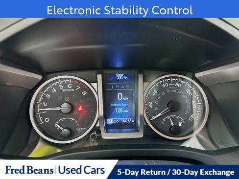 Used 2023 Toyota Tacoma SR5 AWD/4WD image 11