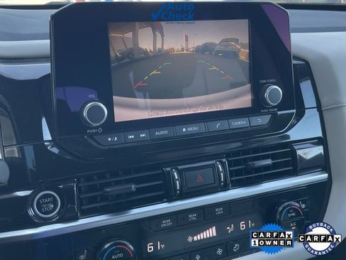 Certified 2022 Nissan Pathfinder SV image 14