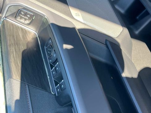 New 2025 Ford F150 Lariat w/ Equipment Group 501A Mid image 26