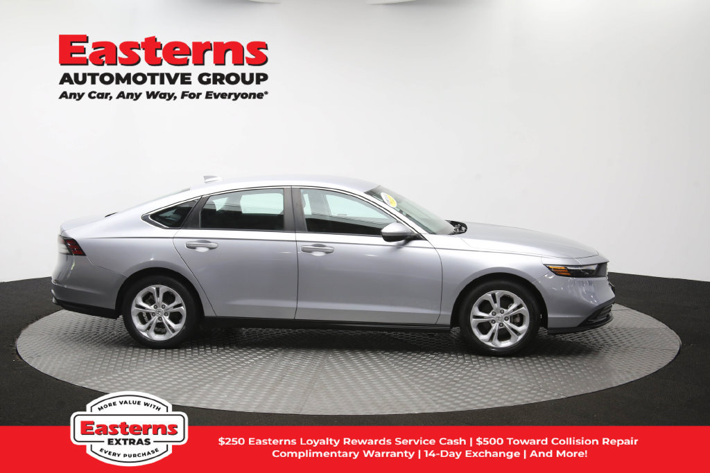 Used 2023 Honda Accord LX image 47