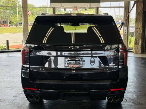 Used 2025 Chevrolet Tahoe Z71 AWD/4WD image 8