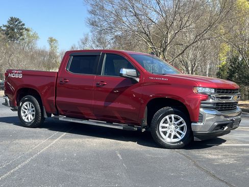 Used 2020 Chevrolet Silverado 1500 LT w/ All-Star Edition image 2