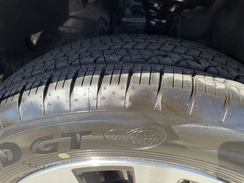 Used 2025 Subaru Outback Limited XT image 25