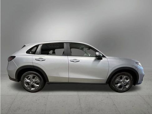 New 2026 Honda HR-V LX image 7