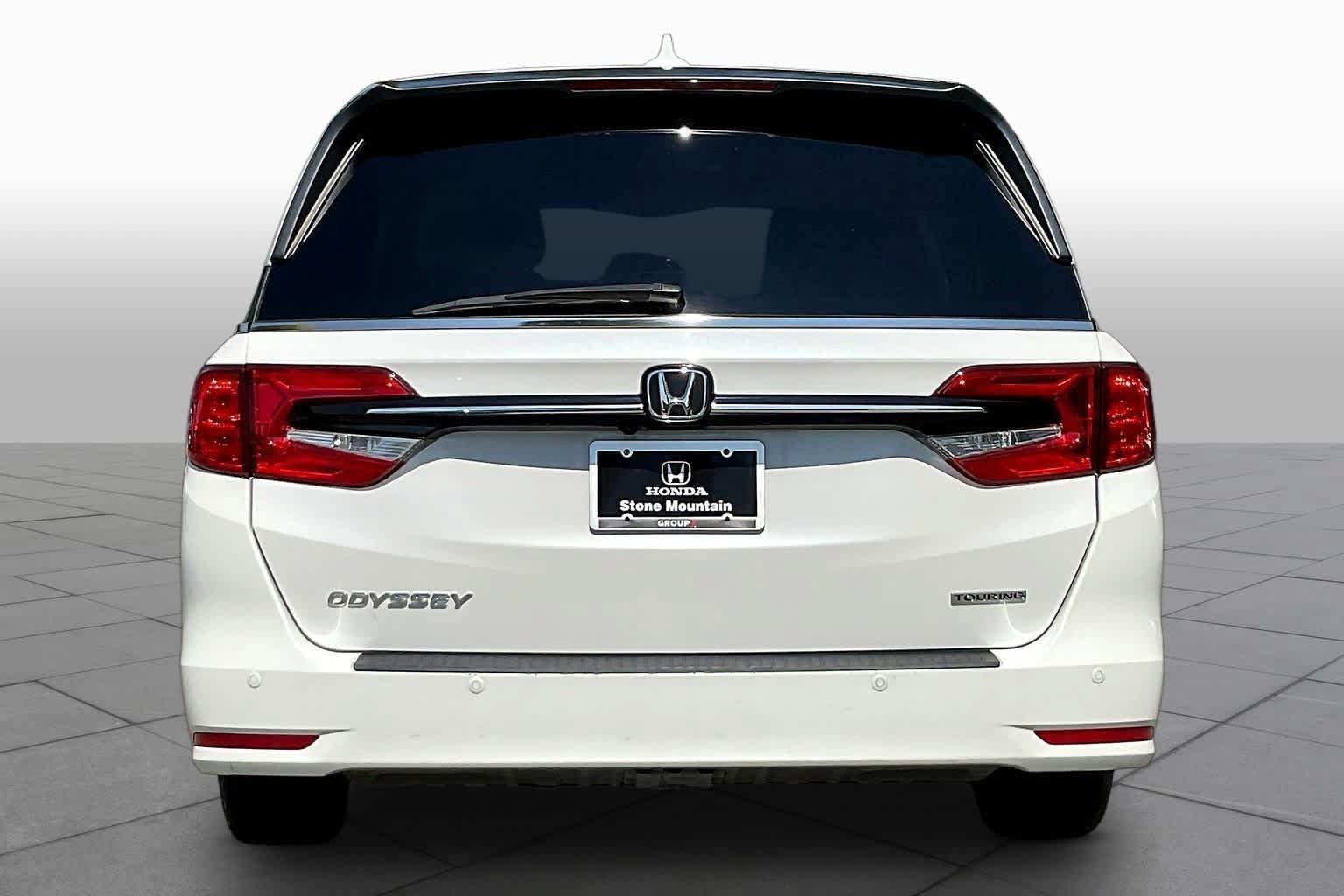 Used 2023 Honda Odyssey Touring image 5