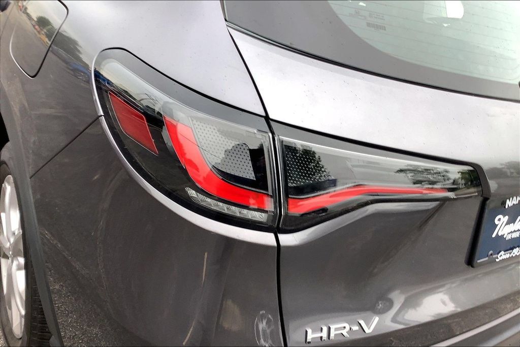 Used 2024 Honda HR-V LX image 33