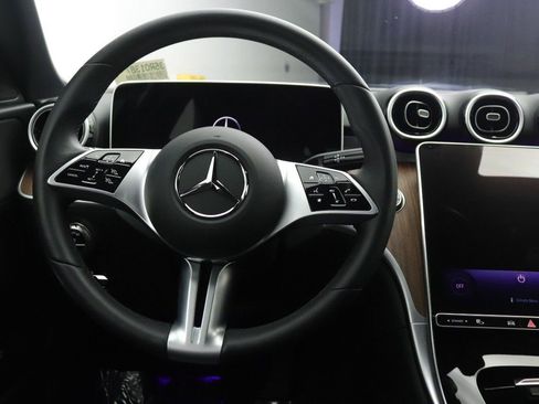 Used 2025 Mercedes-Benz C 300 4MATIC Sedan image 10