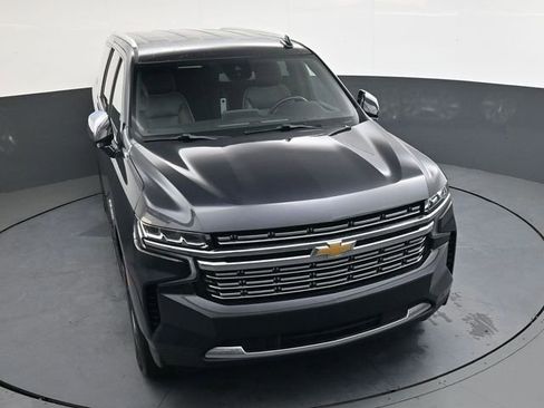 Used 2023 Chevrolet Suburban Premier image 29