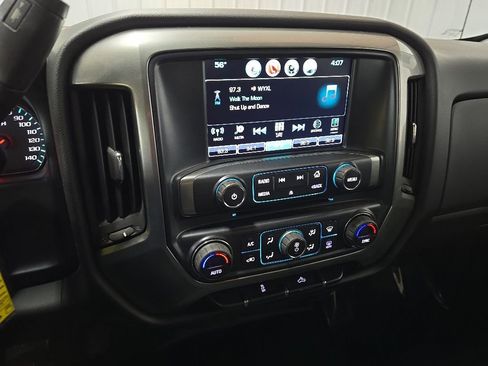 Used 2017 Chevrolet Silverado 1500 LT w/ All Star Edition AWD/4WD image 24