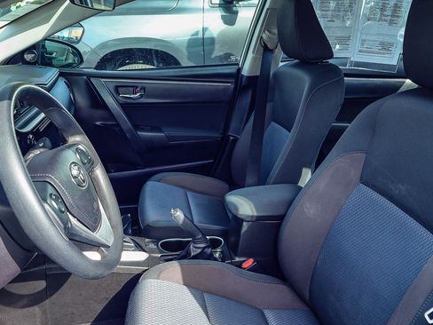 Used 2019 Toyota Corolla LE FWD image 12