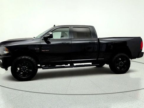 Used 2016 RAM 2500 Big Horn w/ Black Appearance Group AWD/4WD image 8