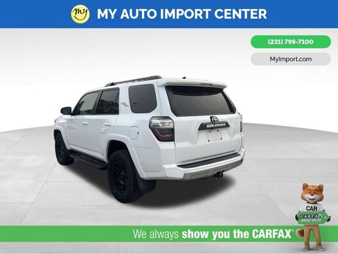 Used 2019 Toyota 4Runner TRD Off-Road Premium AWD/4WD image 4