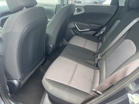 Used 2022 Kia Soul LX w/ Technology Package image 17