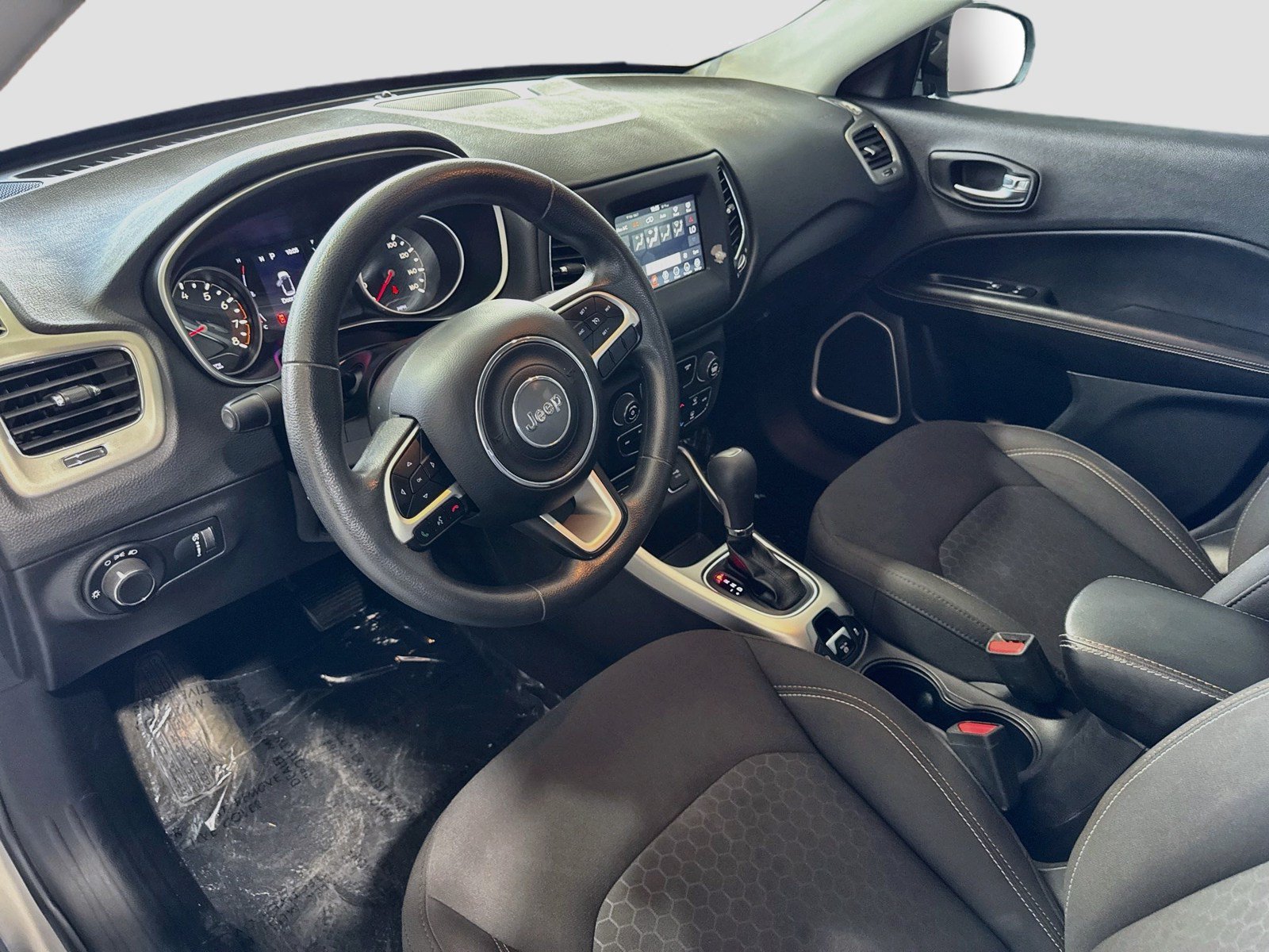 Used 2020 Jeep Compass Sport FWD image 7