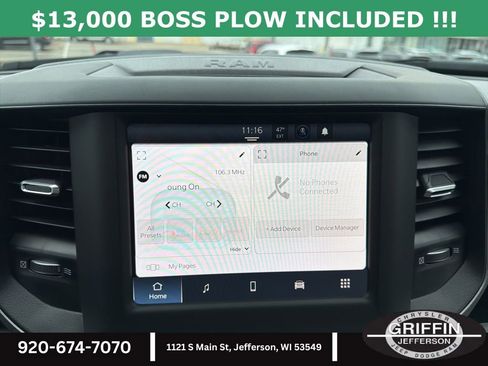 Used 2024 RAM 2500 Tradesman w/ Chrome Appearance Group image 24