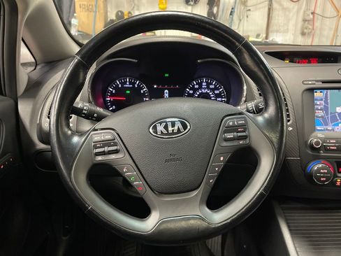 Used 2015 Kia Forte EX w/ Premium Package image 15