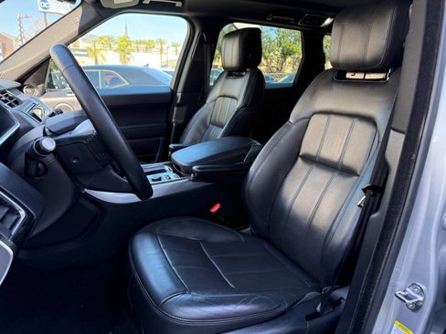 Used 2018 Land Rover Range Rover Sport HSE AWD/4WD image 22