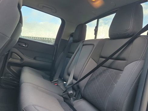 New 2026 Nissan Frontier SV image 12