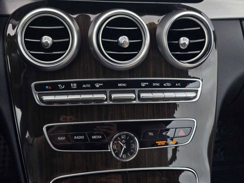 Used 2019 Mercedes-Benz C 300 4MATIC Cabriolet image 22