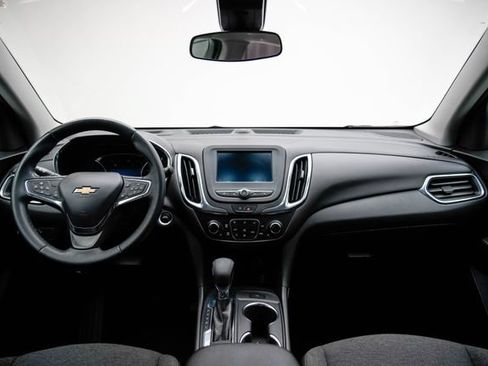 Used 2024 Chevrolet Equinox LT FWD image 27