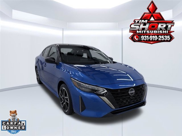 Used 2025 Nissan Sentra SR FWD image 1