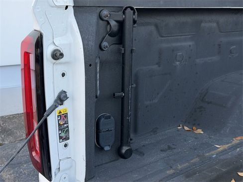 Certified 2022 GMC Sierra 2500 AT4 w/ AT4 Premium Plus Package image 32