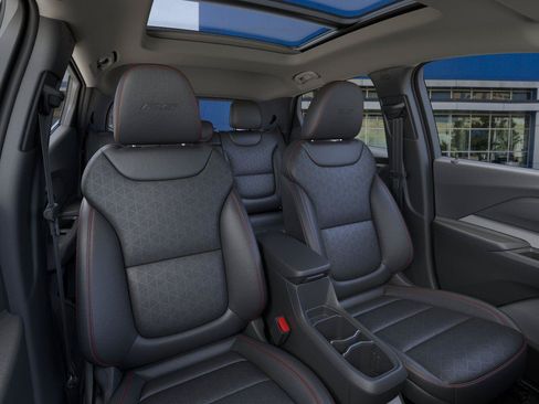 New 2027 Chevrolet Bolt RS w/ Super Cruise Package FWD image 16
