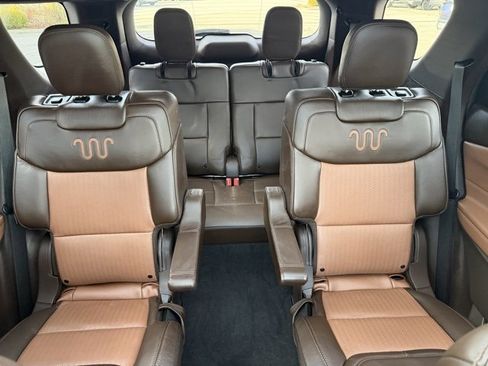 Used 2023 Ford Explorer King Ranch w/ Technology Package image 26