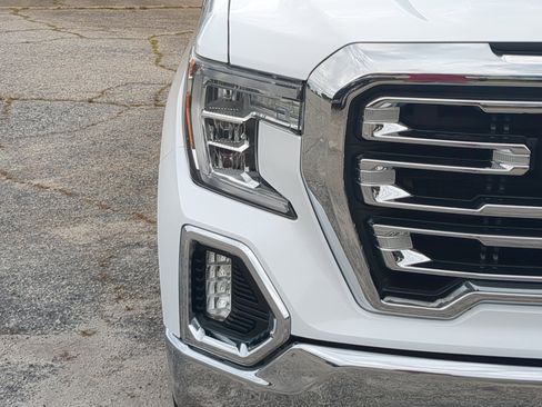 Used 2020 GMC Sierra 1500 SLT w/ SLT Convenience Package RWD image 8