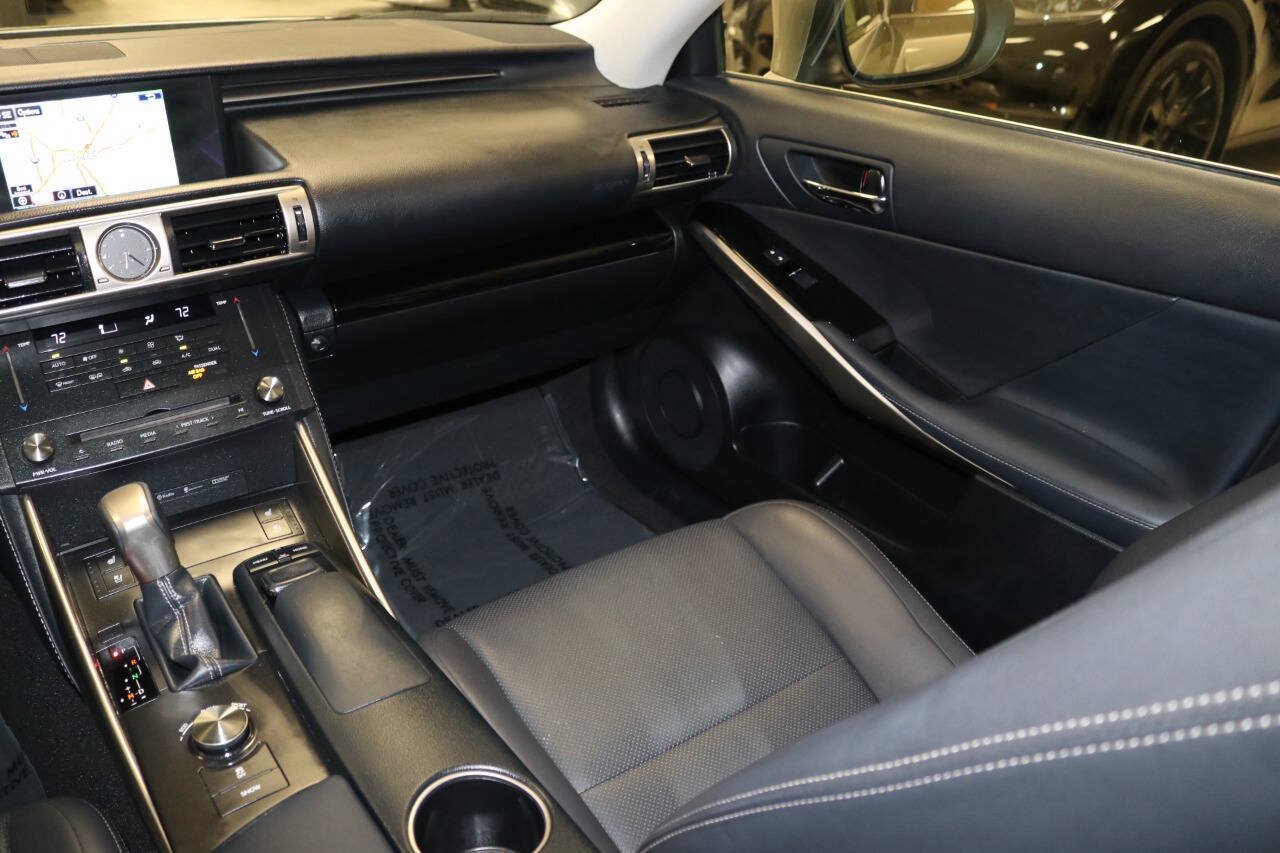 Used 2016 Lexus IS 200t w/ Navigation System Package RWD image 16