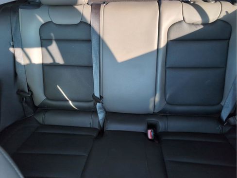 Used 2024 Chevrolet Trax ACTIV w/ Sunroof Package image 30