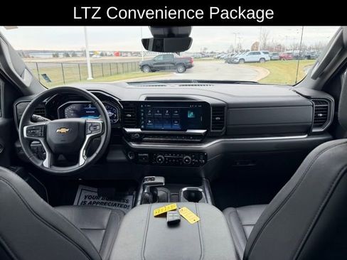 Used 2023 Chevrolet Silverado 1500 LTZ w/ Technology Package image 7
