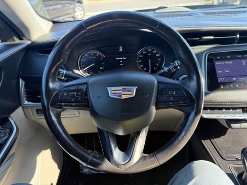 Used 2019 Cadillac XT4 Premium Luxury w/ Cold Weather Package image 12