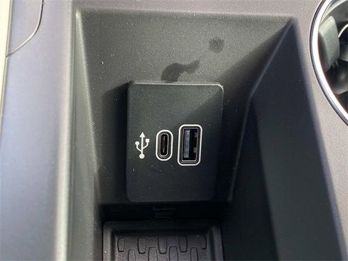 New 2026 Lincoln Nautilus Premier image 24