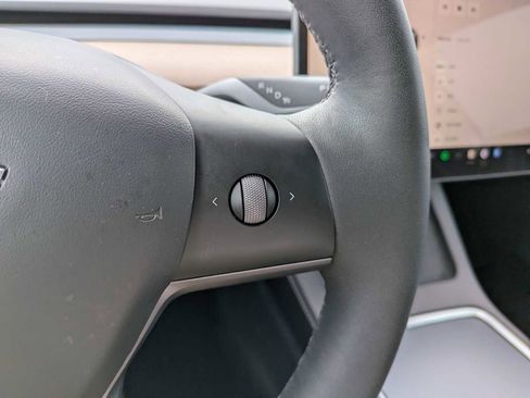 Used 2023 Tesla Model 3 Standard Range RWD image 25