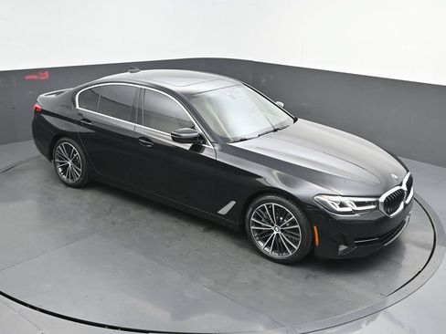 Used 2022 BMW 530i w/ Convenience Package RWD image 40