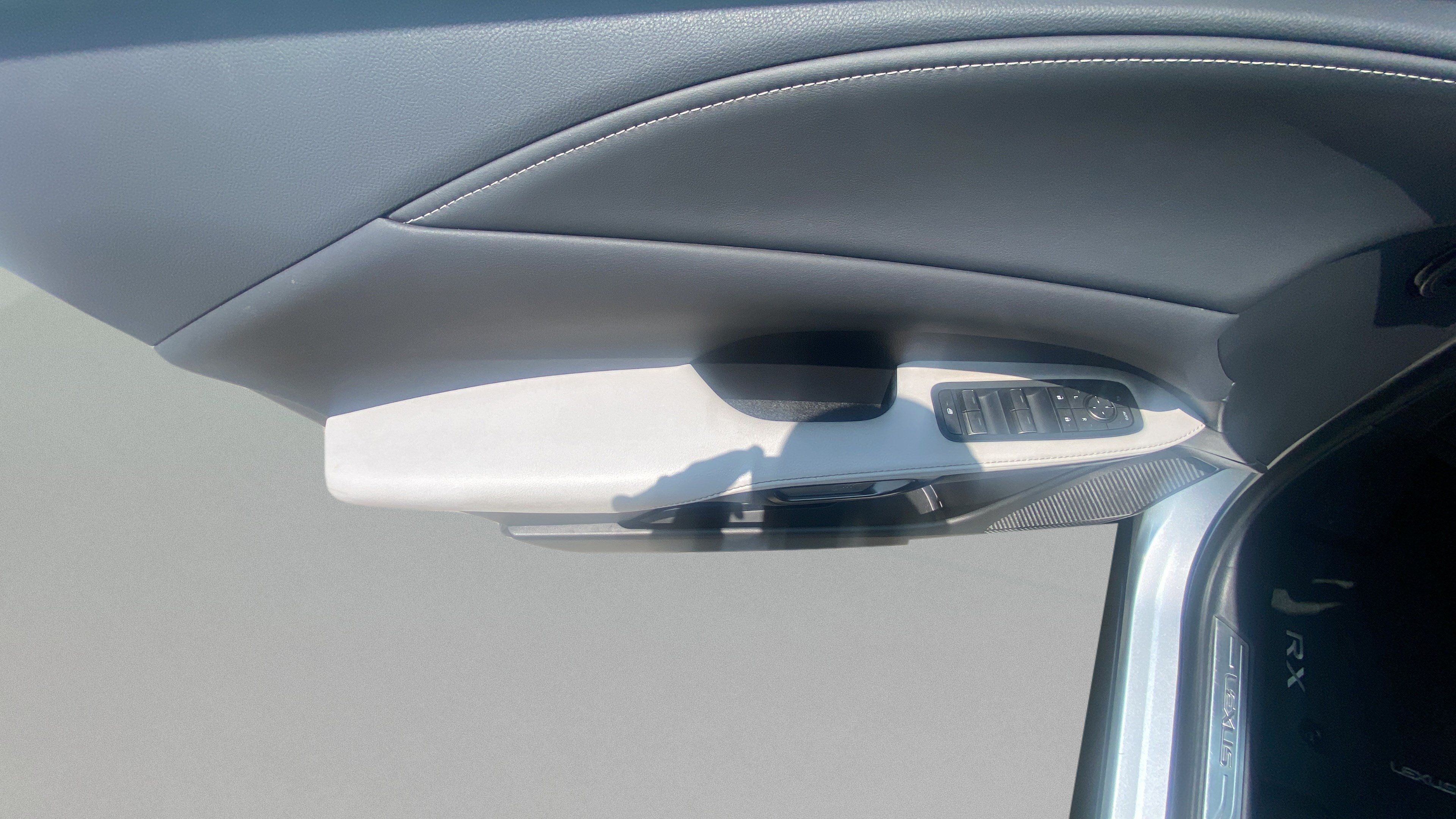 Used 2024 Lexus RX 350 Premium w/ Accessory Package (K3) FWD image 13