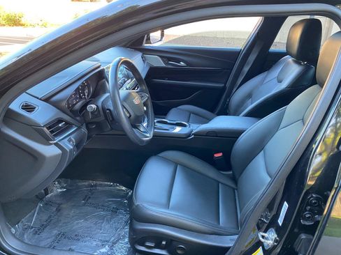 Used 2024 Cadillac CT4 Luxury w/ Sun And Sound Package RWD image 36