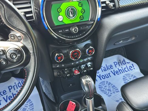 Used 2019 MINI Cooper S FWD image 27