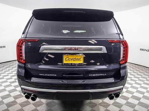 Used 2024 GMC Yukon XL Denali w/ Advanced Technology Package AWD/4WD image 4